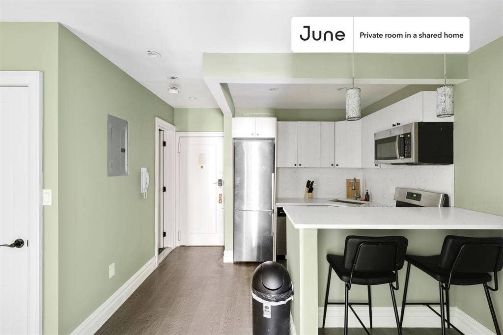 3 BR in New York City
