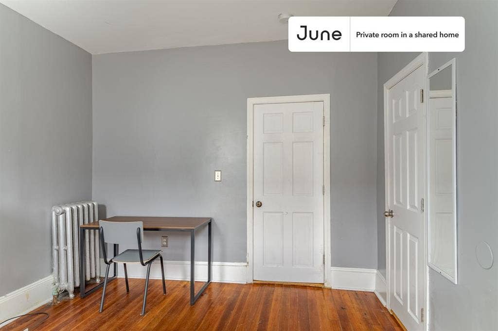 3 BR in Boston