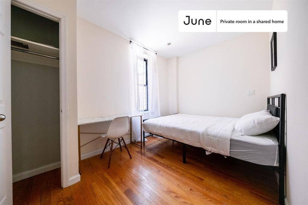 4 BR in New York City