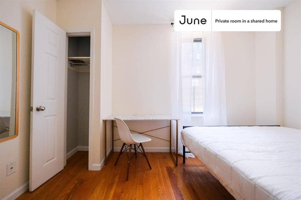 4 BR in New York City