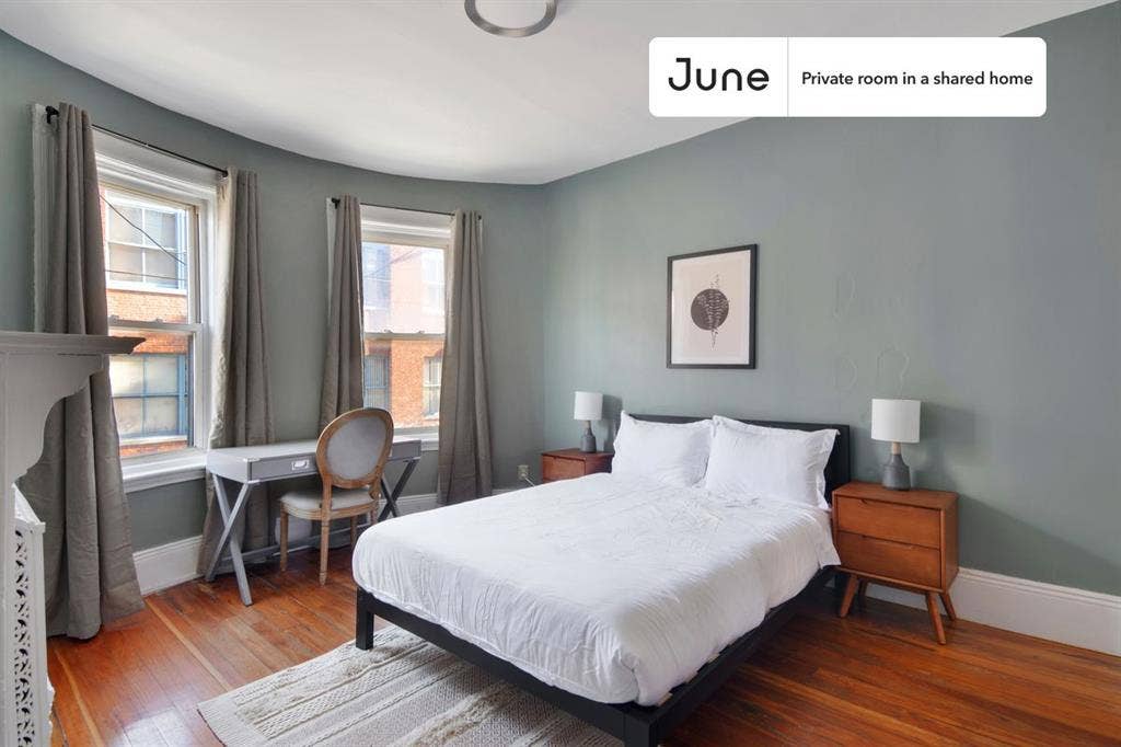 7 BR in Boston