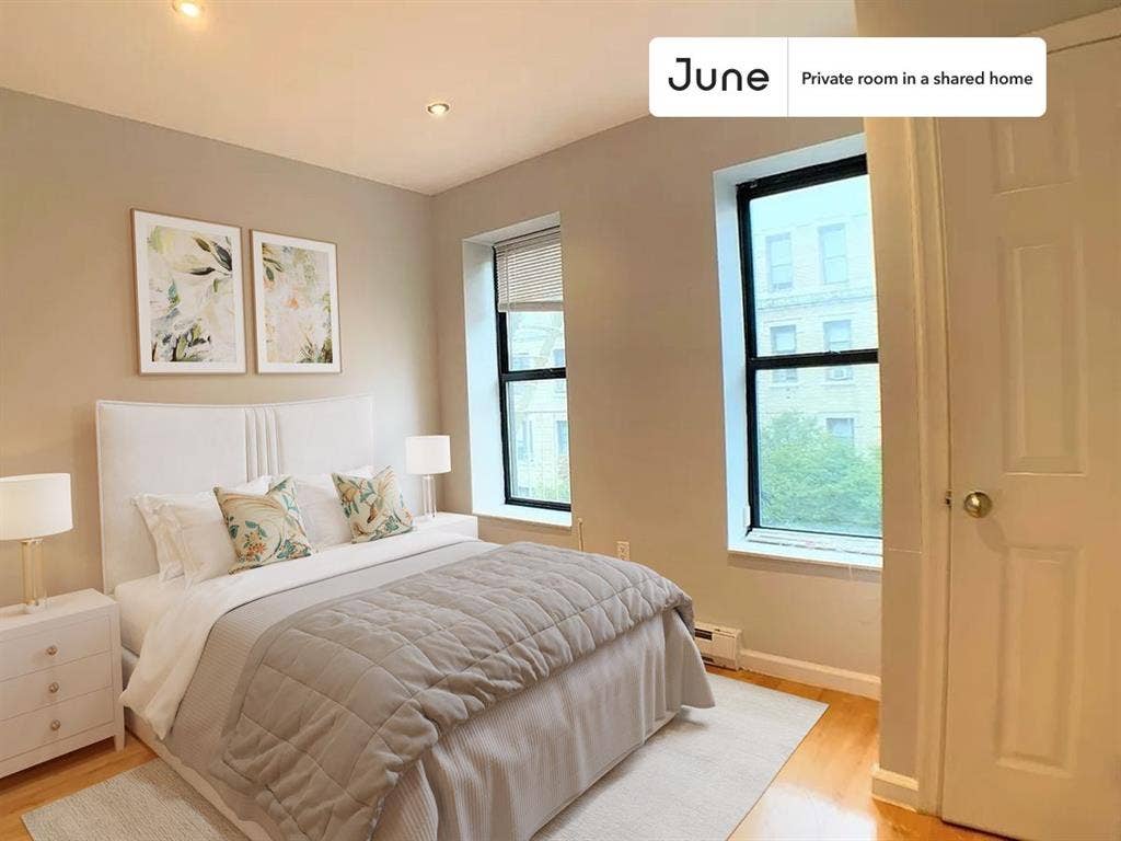 4 BR in New York City
