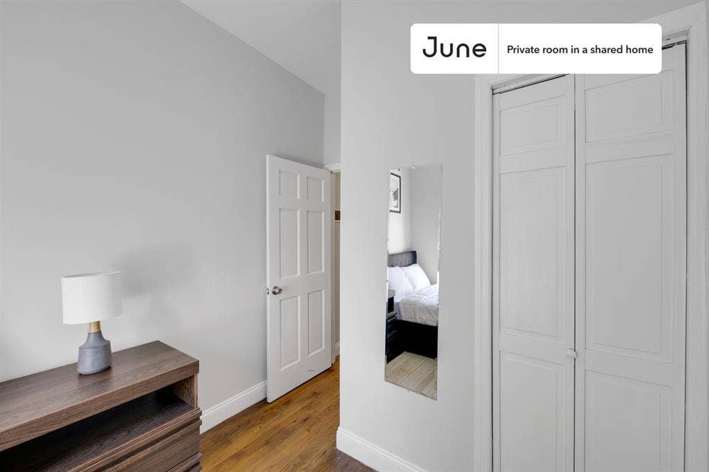 4 BR in New York City