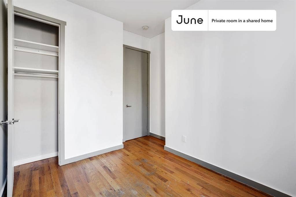 4 BR in New York City