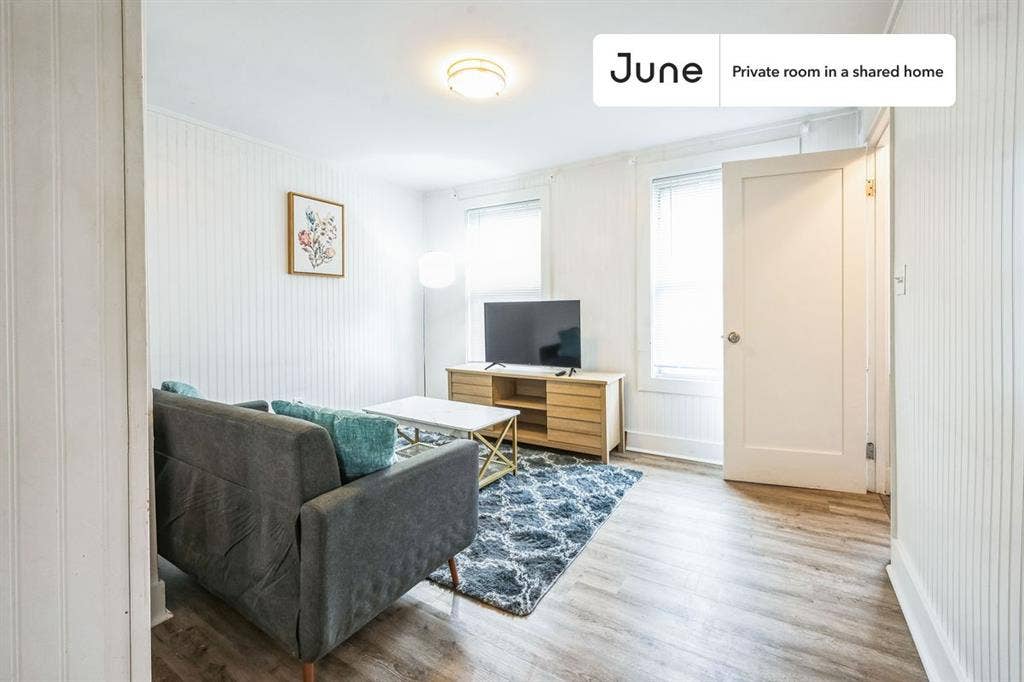 4 BR in Boston