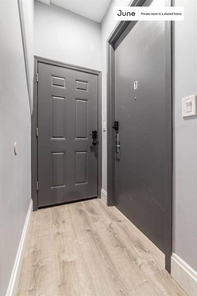 2 BR in New York City