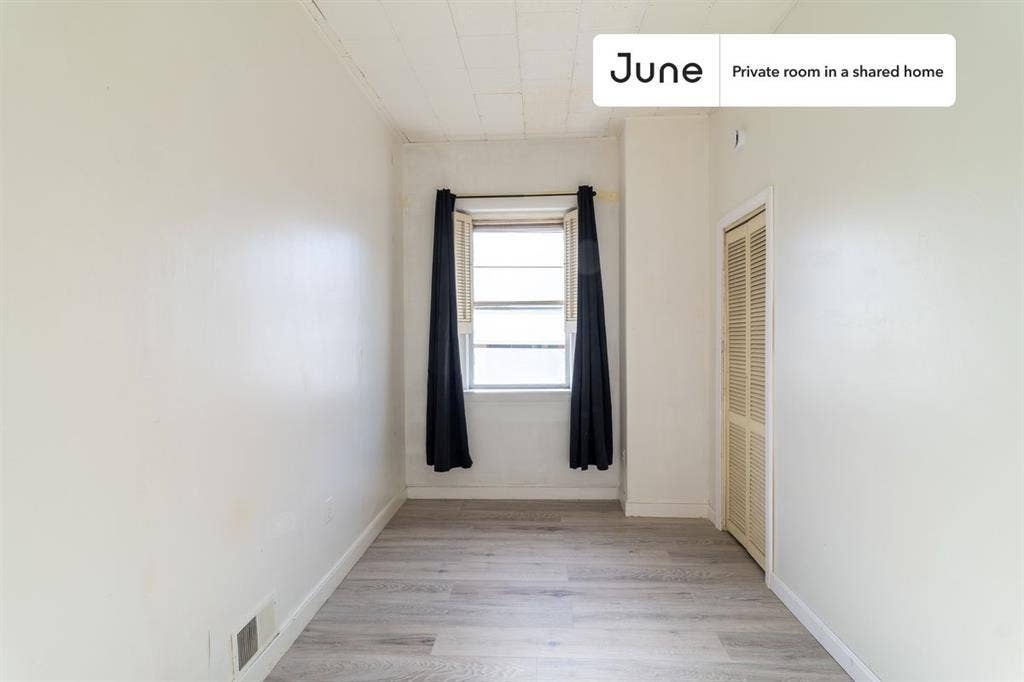 4 BR in Boston