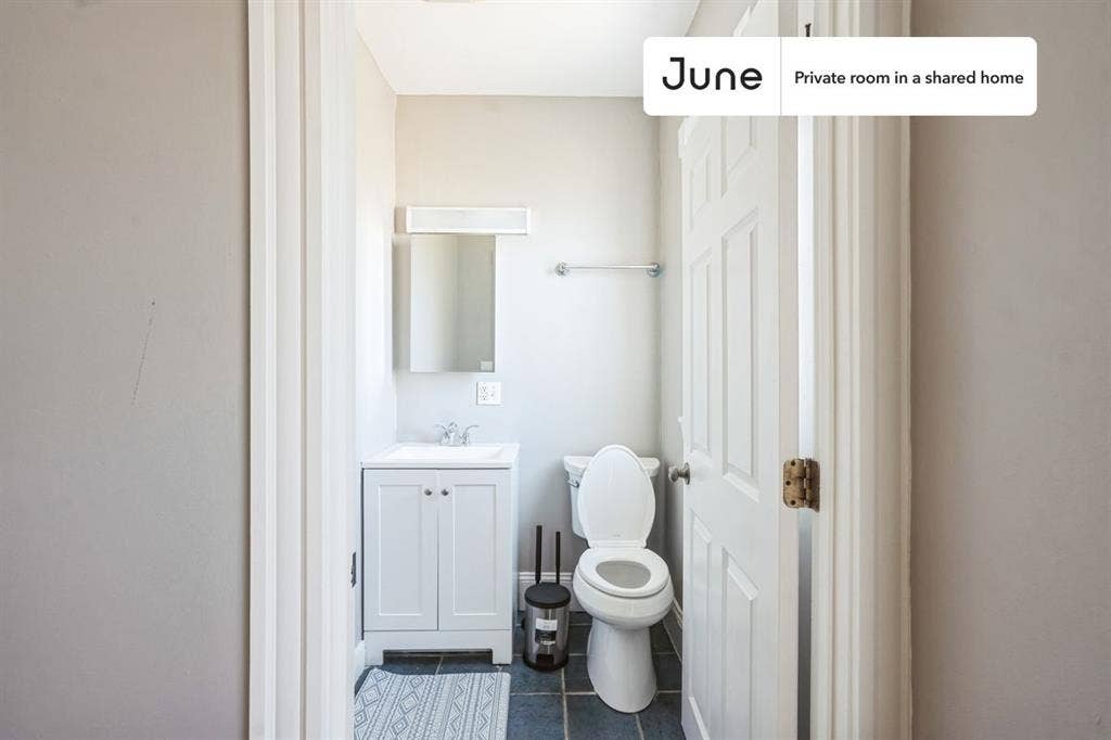4 BR in Boston