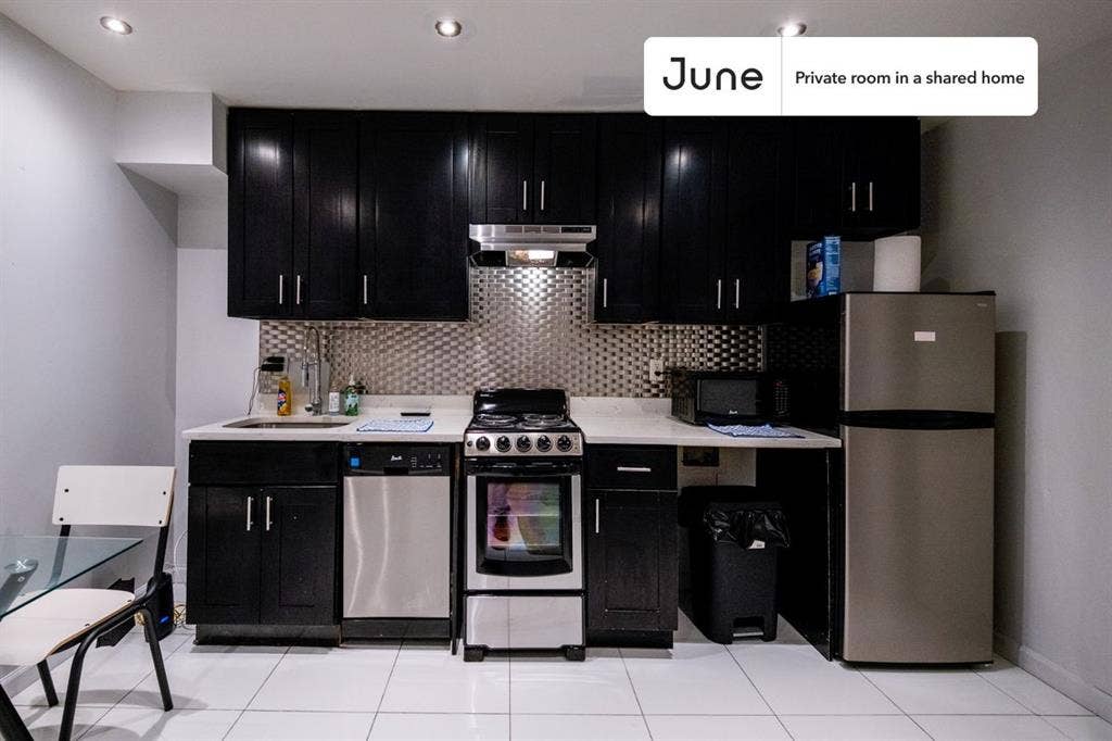 5 BR in New York City