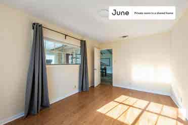 4 BR in Austin