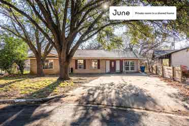 4 BR in Austin