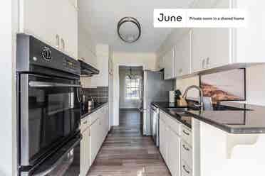 4 BR in Austin