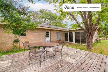 4 BR in Austin