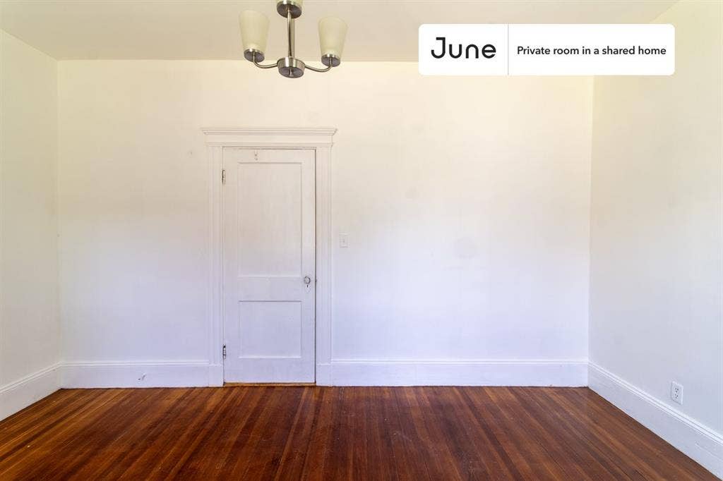 5 BR in Boston