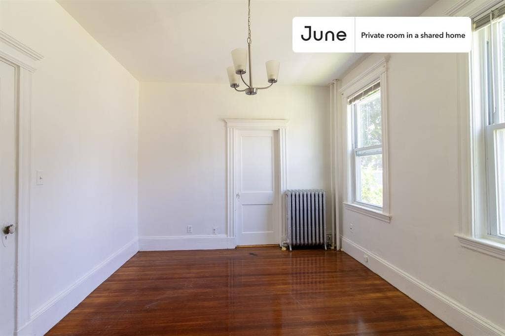 5 BR in Boston