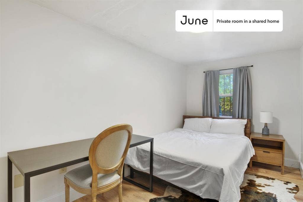 3 BR in Boston