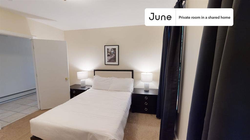 3 BR in Boston