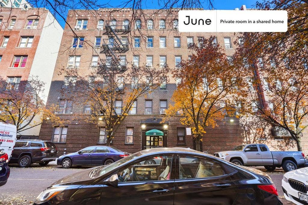 2 BR in New York City