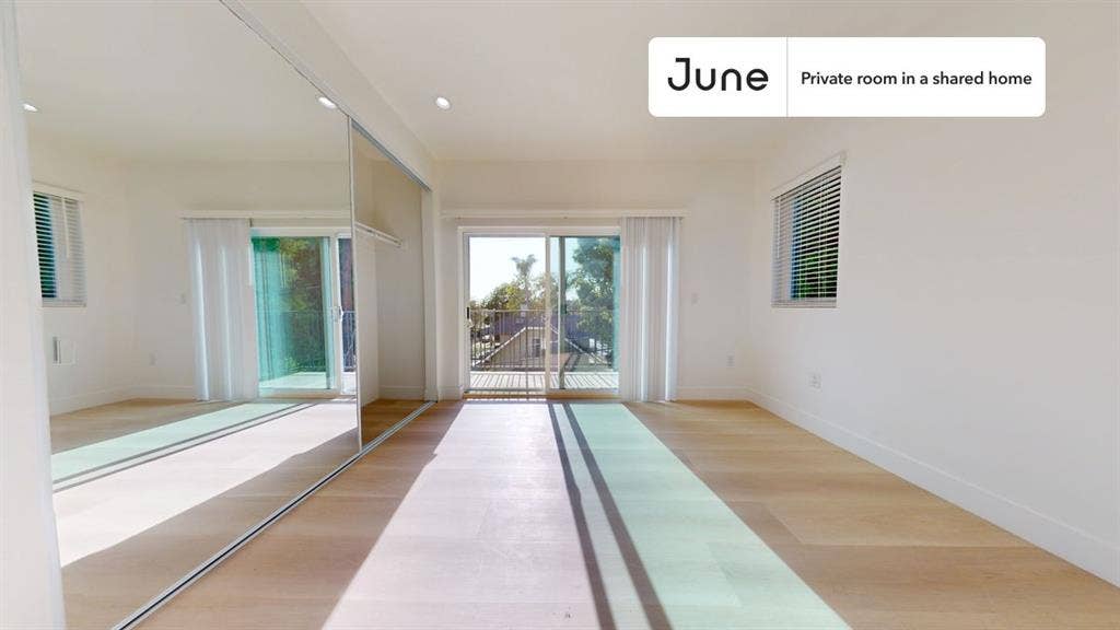 4 BR in Los Angeles