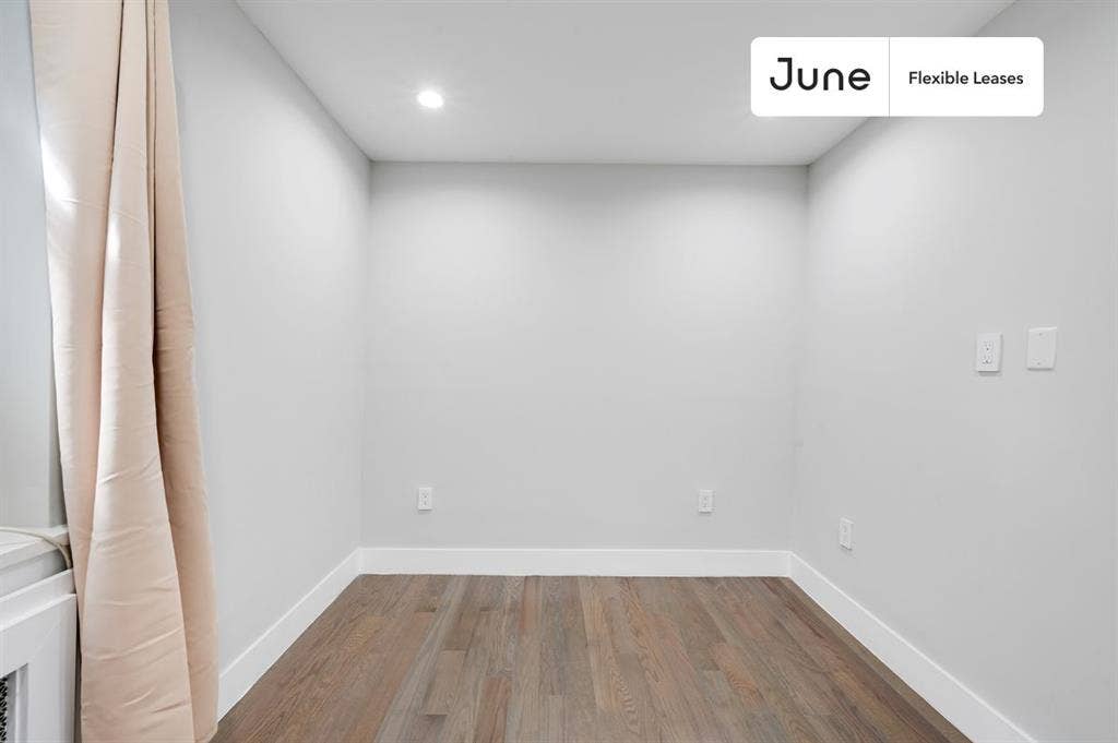 3 BR in New York City