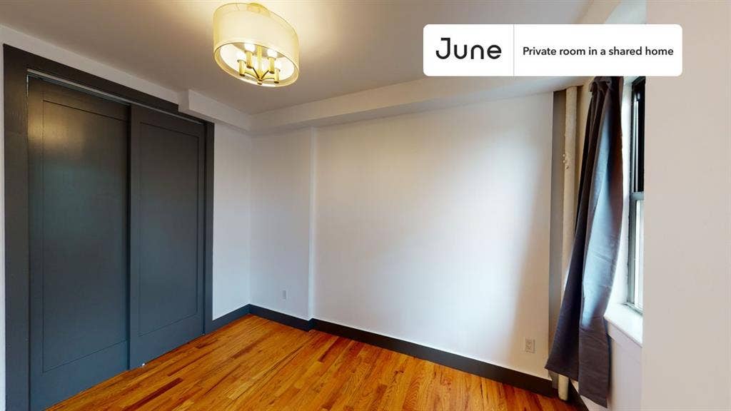 5 BR in New York City