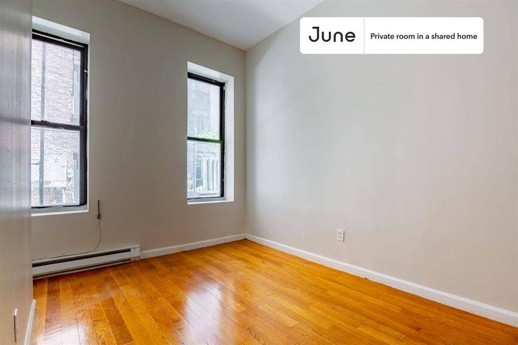 3 BR in New York City
