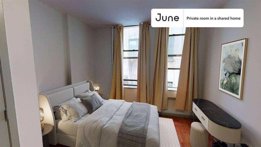 2 BR in New York City