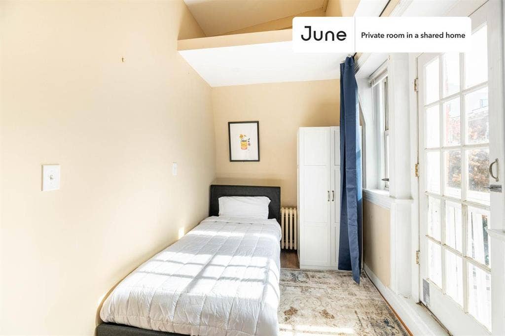 8 BR in Washington DC