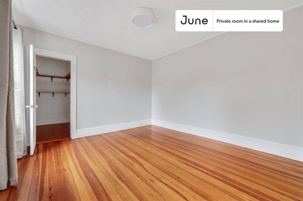 3 BR in Boston