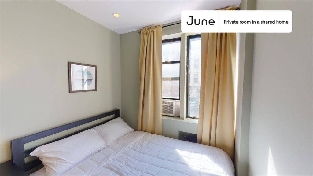 3 BR in New York City