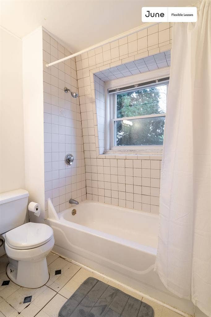 2 BR in Boston