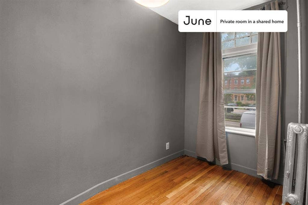 3 BR in Boston