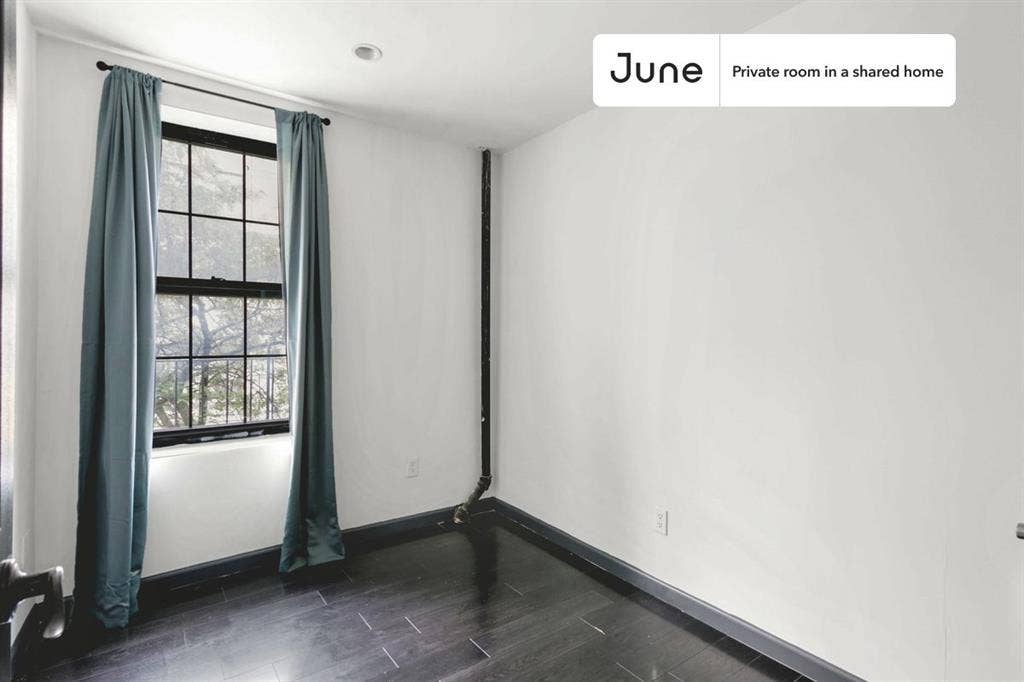 3 BR in New York City