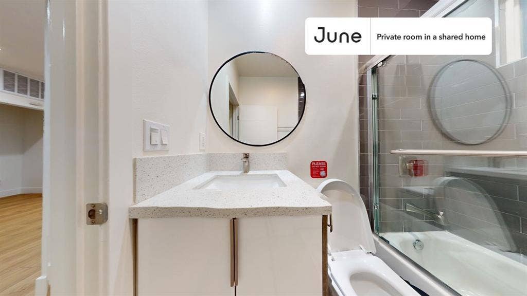 4 BR in Los Angeles