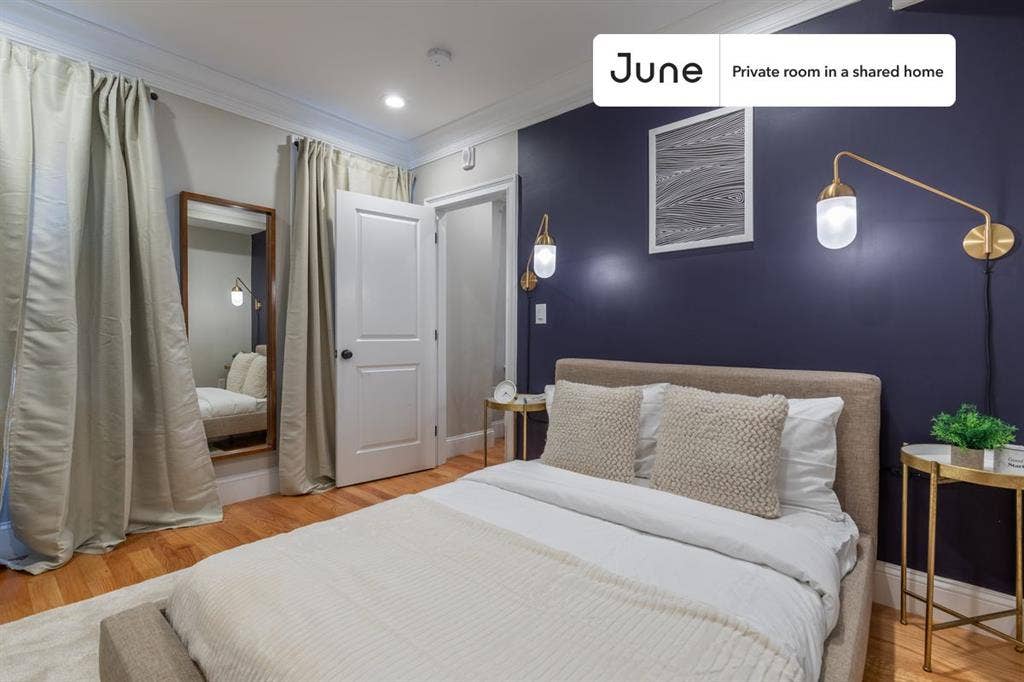 4 BR in Boston
