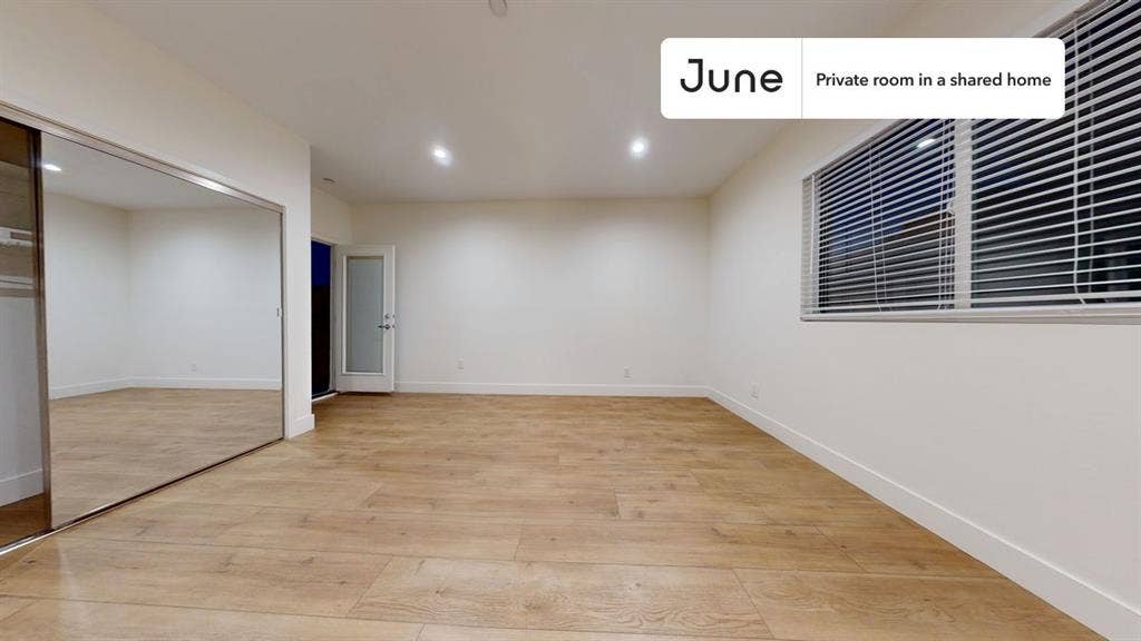 4 BR in Los Angeles