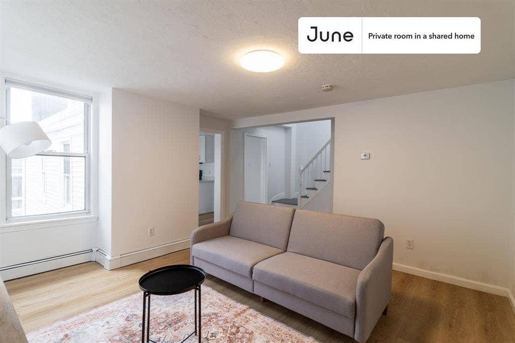 4 BR in Boston