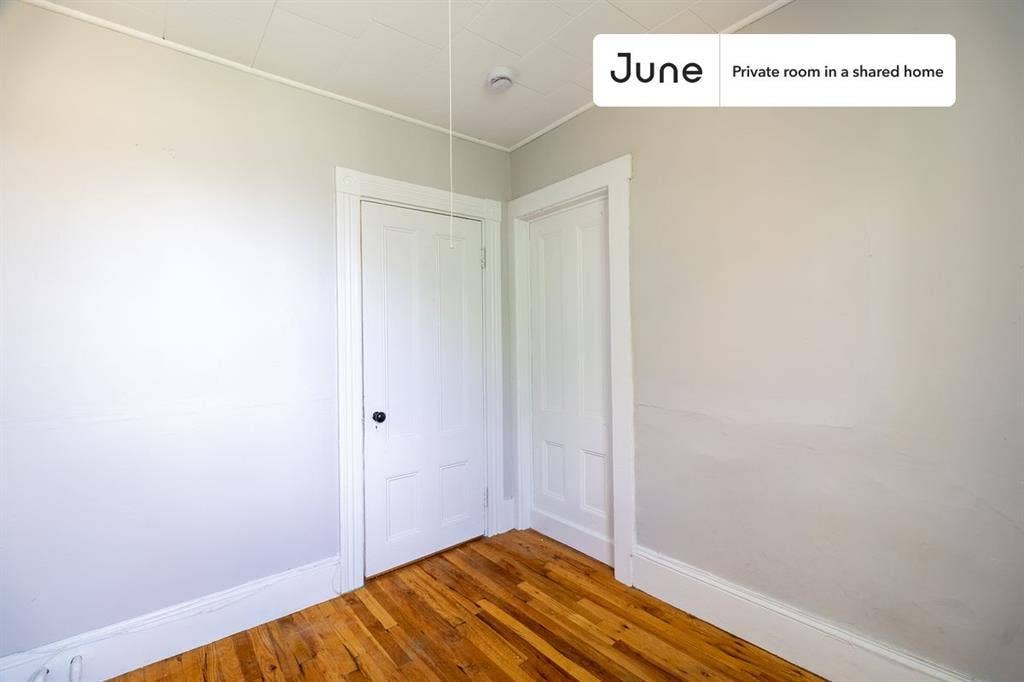 4 BR in Boston