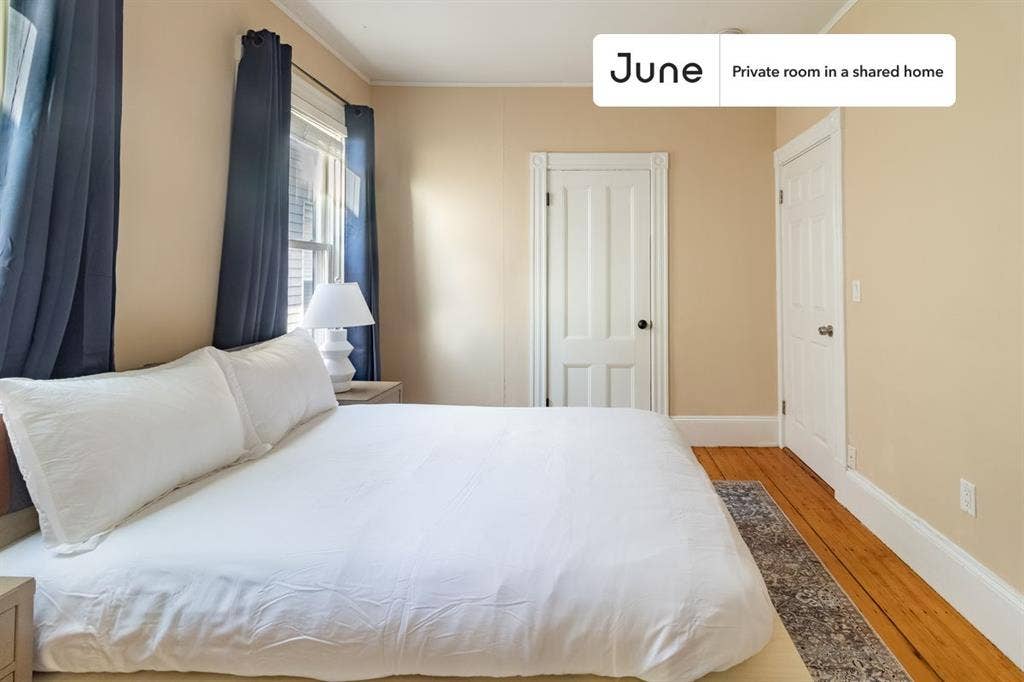 4 BR in Boston