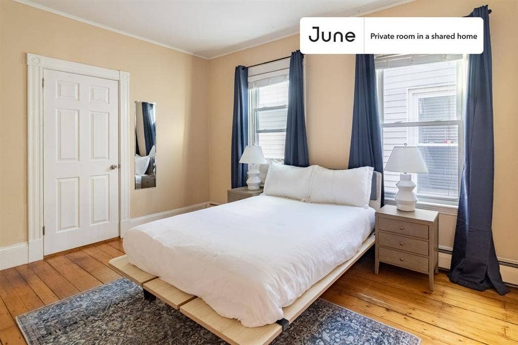 4 BR in Boston