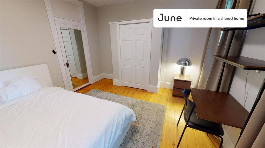 4 BR in Boston