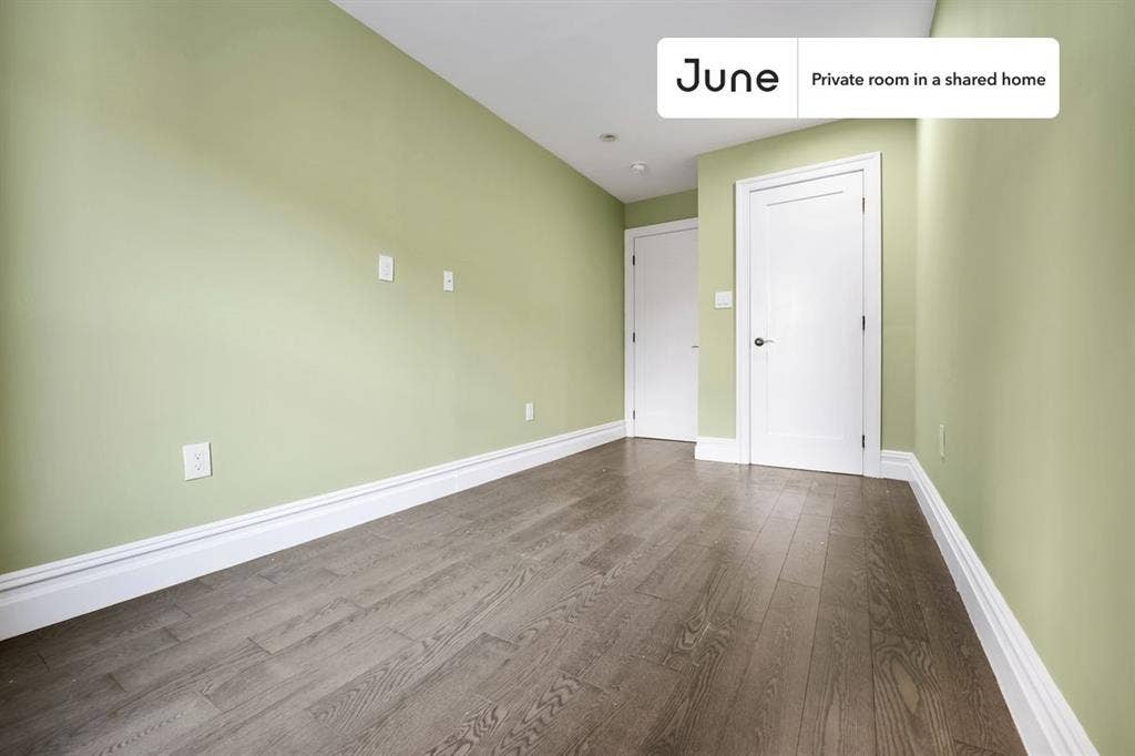 3 BR in New York City