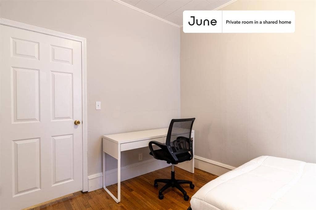3 BR in Boston