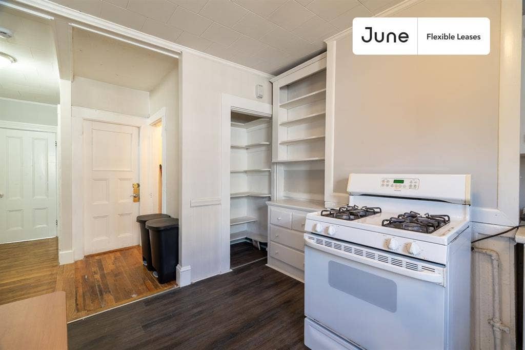 3 BR in Boston