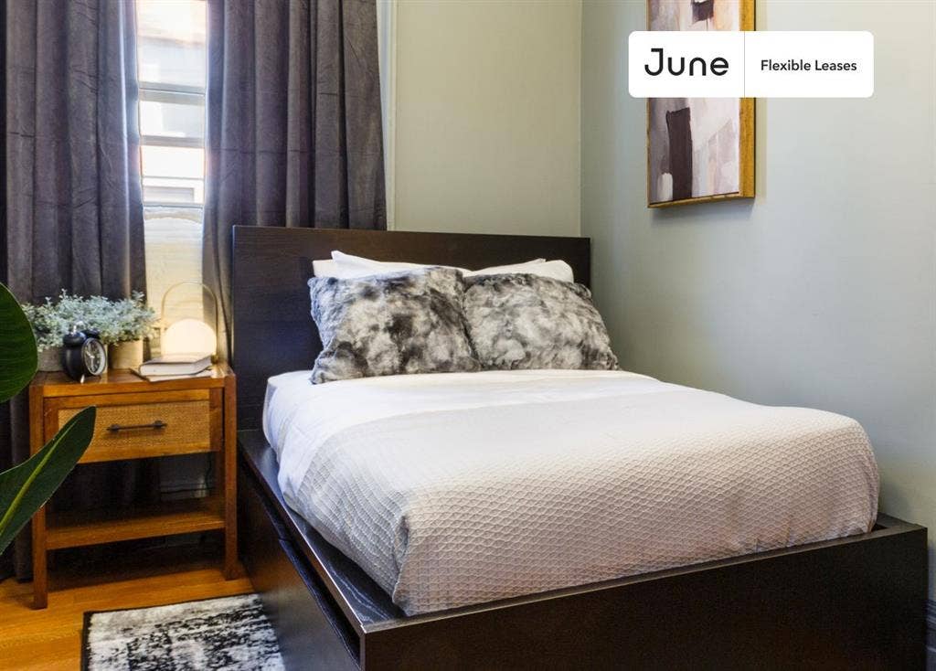 4 BR in New York City