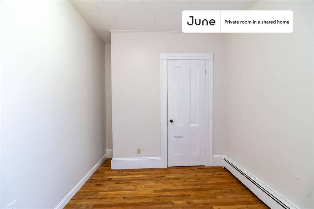 3 BR in Boston