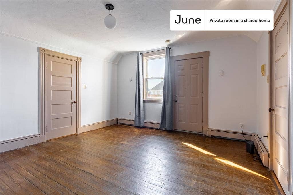 3 BR in Boston