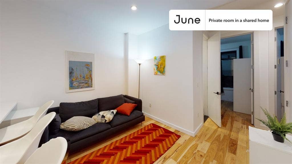 4 BR in New York City