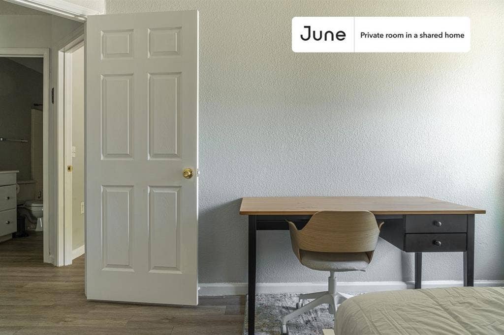3 BR in Austin