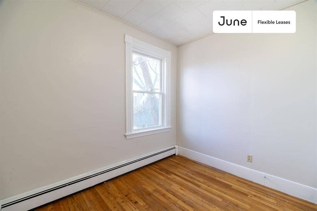 3 BR in Boston